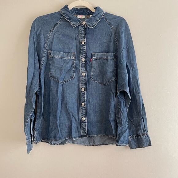 Levi's Size XS Blue Denim Style Lyocell Top Long Sleeves Button Up - Picture 1 of 8
